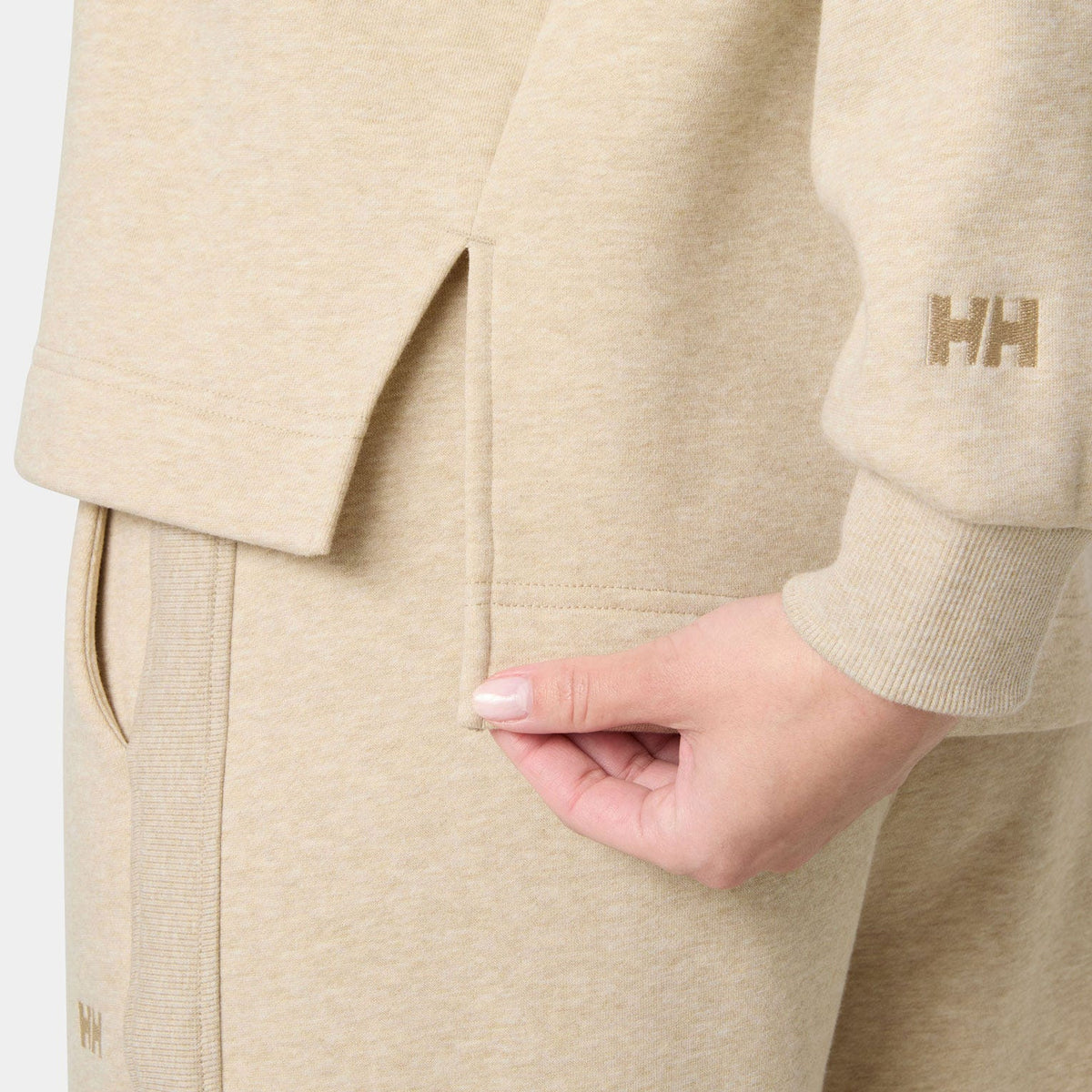 HH W BLISS SWEATSHIRT 27