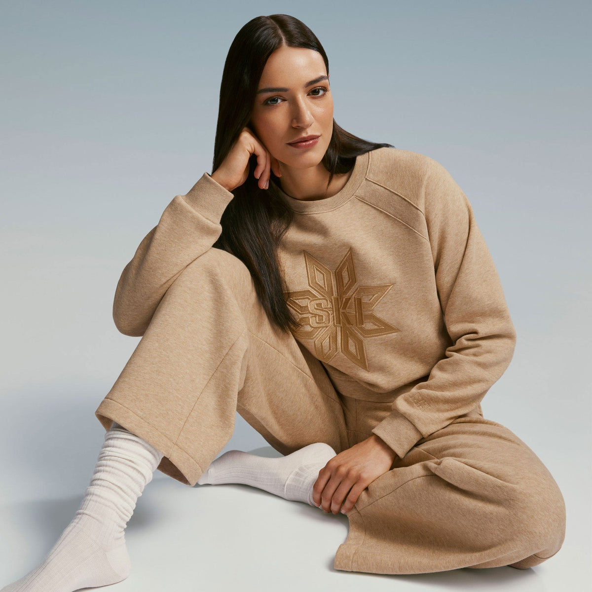 HH W BLISS SWEATSHIRT 27